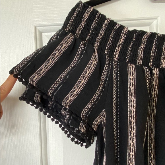 Black Off Shoulder Romper Womens Small - Picture 5 of 16
